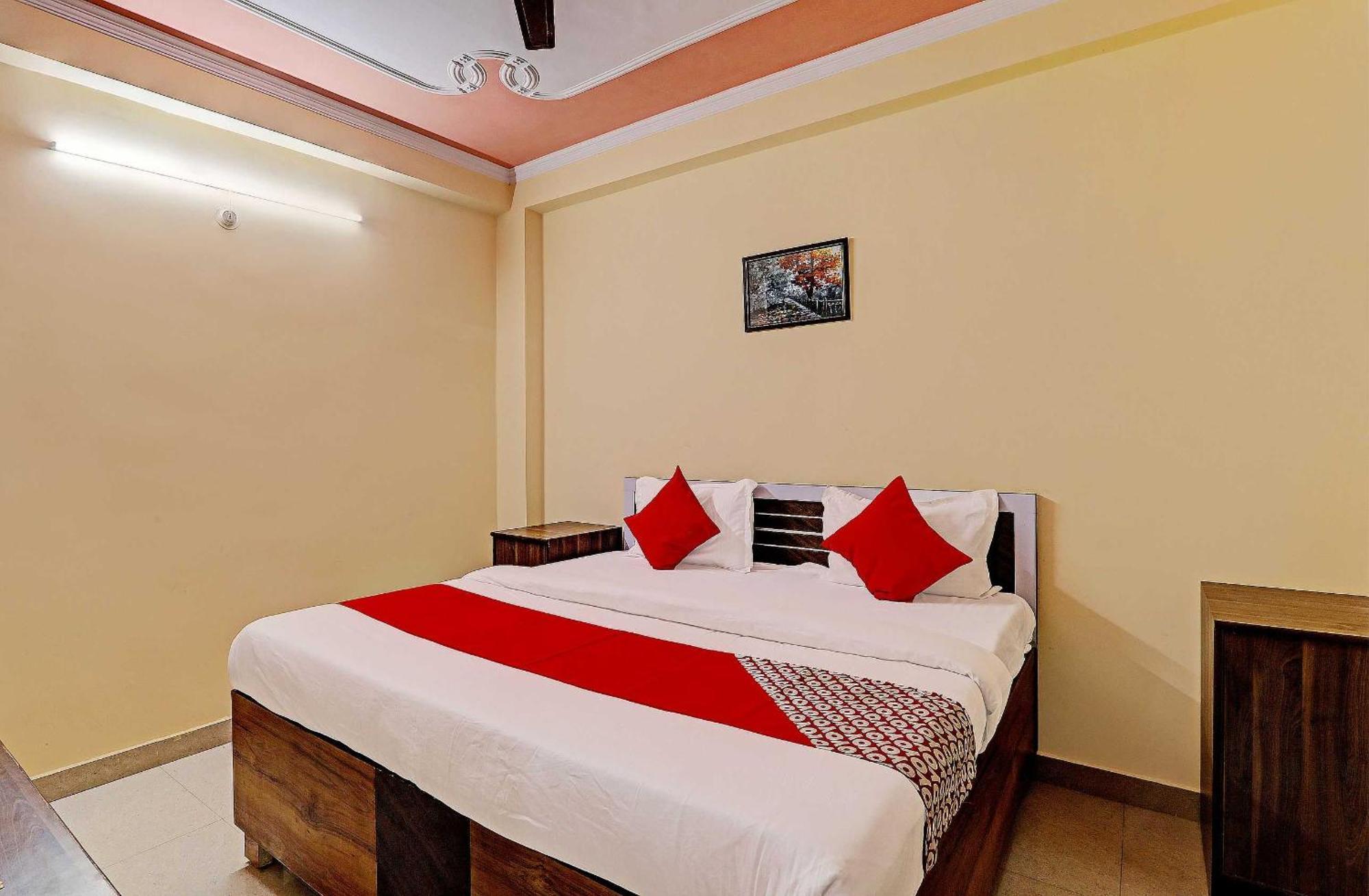 Super Hotel O Fort Inn لاكناو المظهر الخارجي الصورة