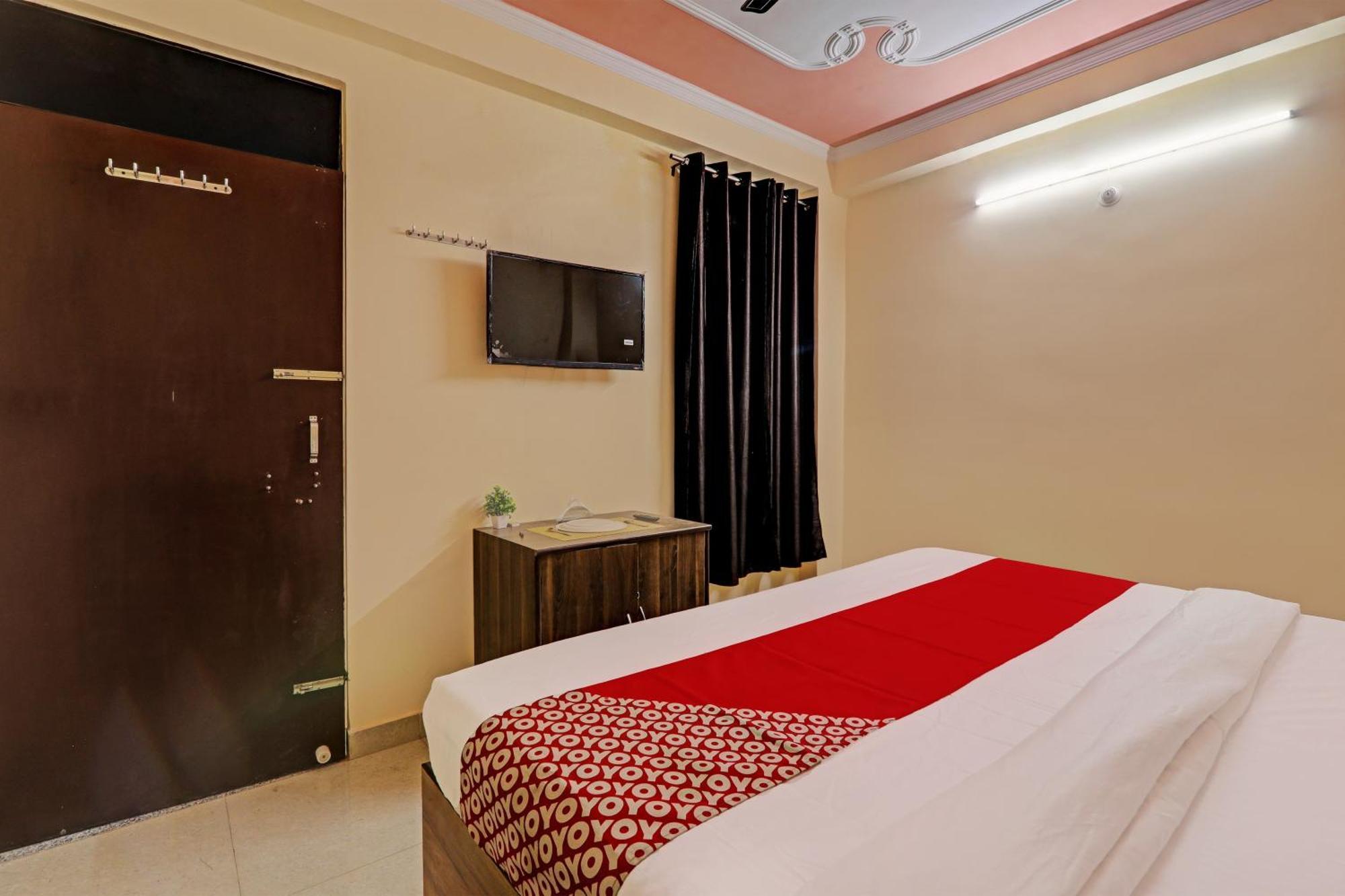 Super Hotel O Fort Inn لاكناو المظهر الخارجي الصورة