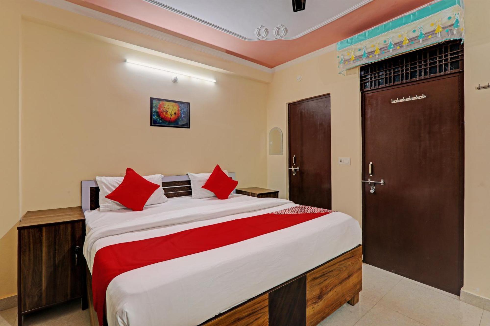 Super Hotel O Fort Inn لاكناو المظهر الخارجي الصورة