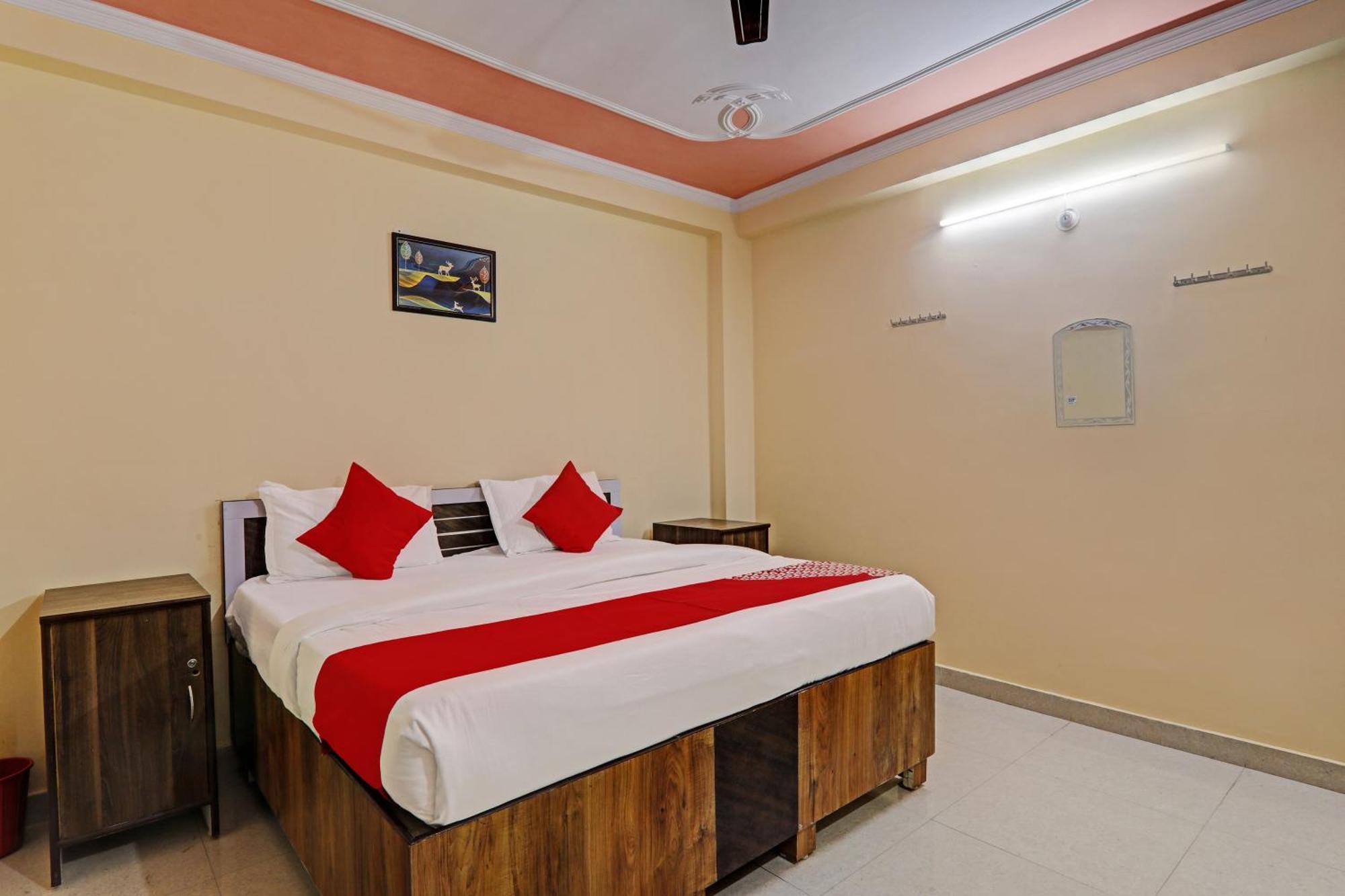 Super Hotel O Fort Inn لاكناو المظهر الخارجي الصورة