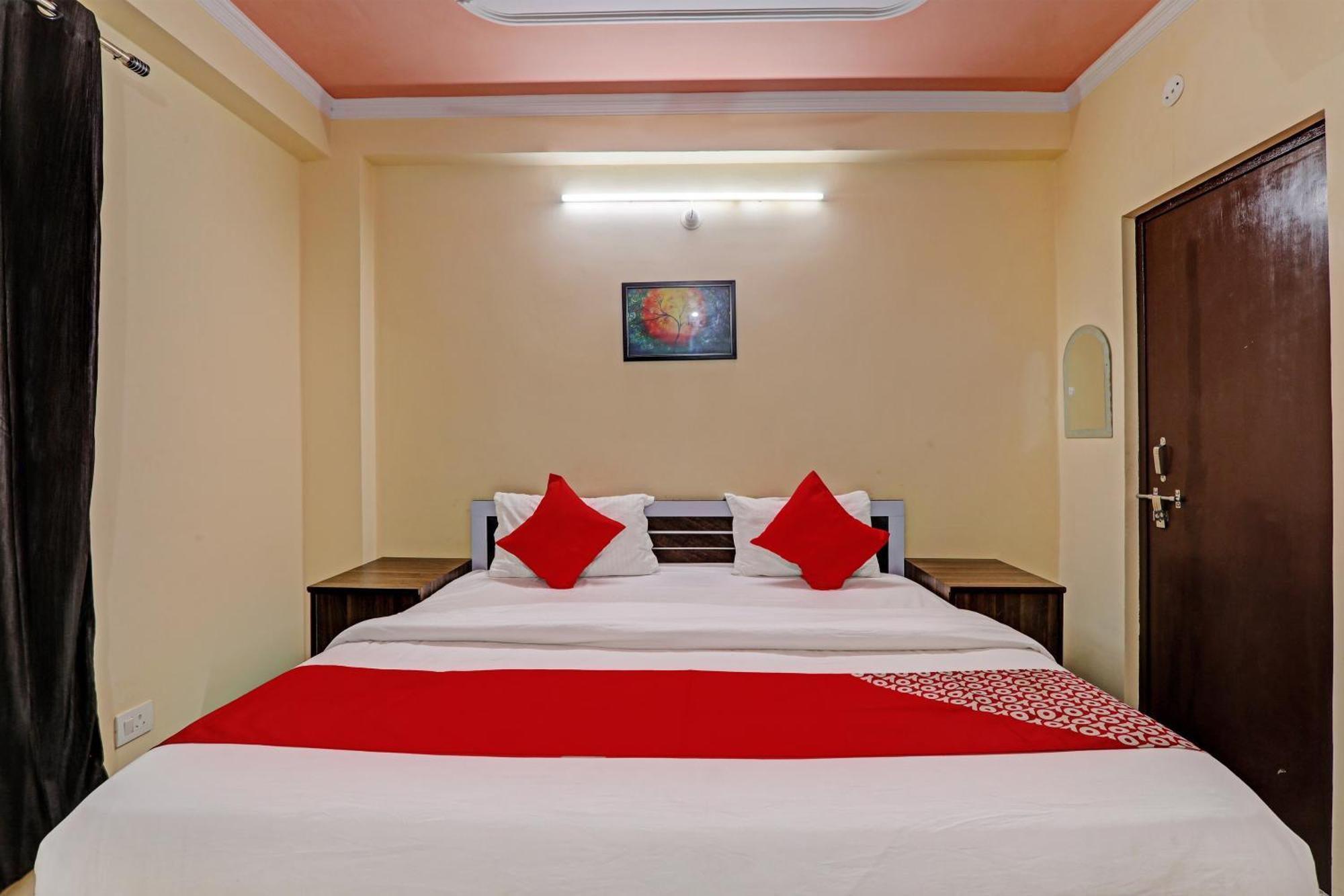 Super Hotel O Fort Inn لاكناو المظهر الخارجي الصورة