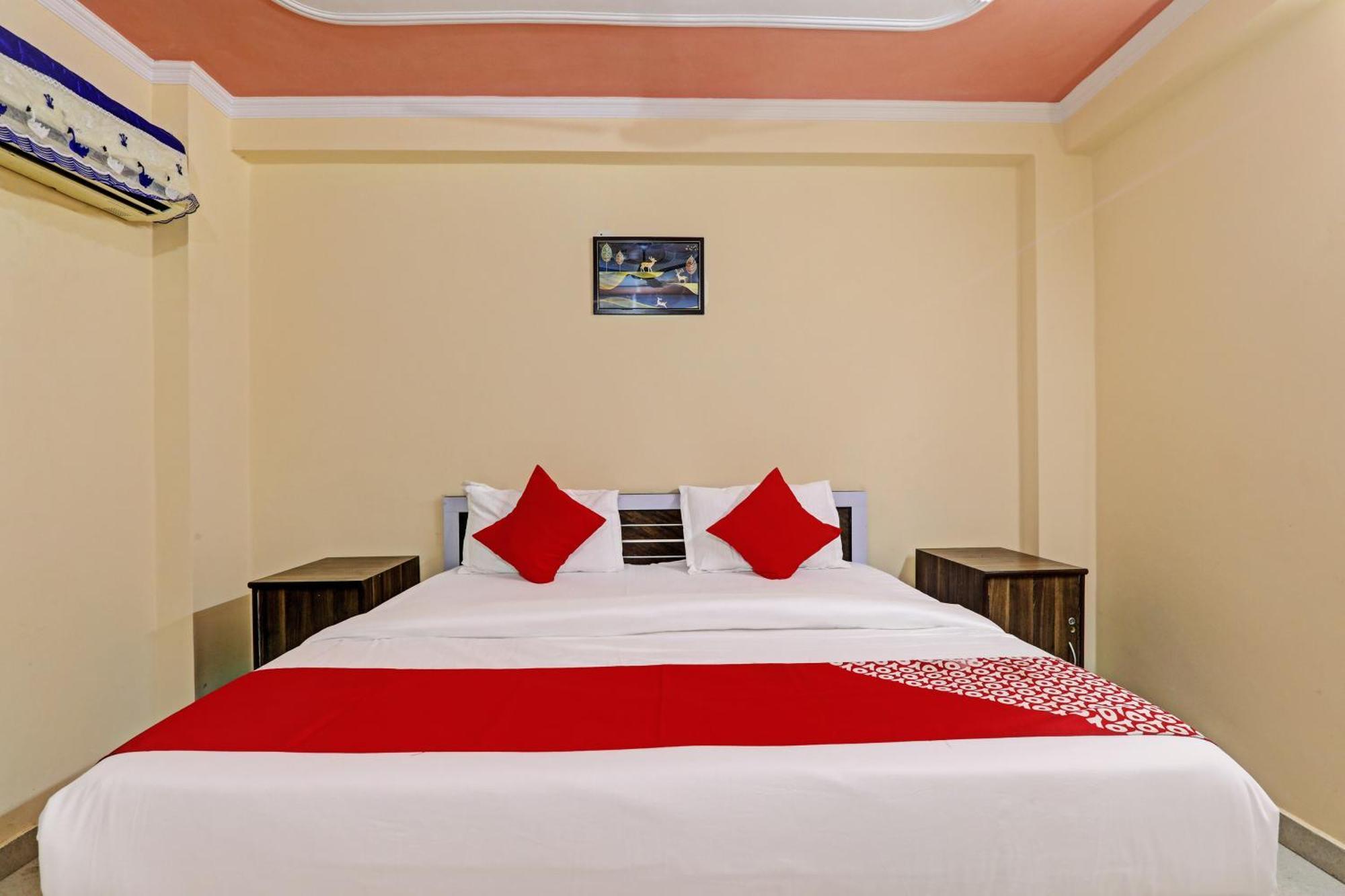 Super Hotel O Fort Inn لاكناو المظهر الخارجي الصورة